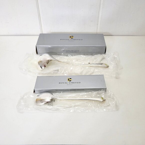 Royal Limited Silverplate Berry Spoon & Ladle Set With Original Boxes - Picture 2 of 6